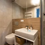 Arka Deluxe 503 Z Widokiem Na Morze דירה קולובז'ג
